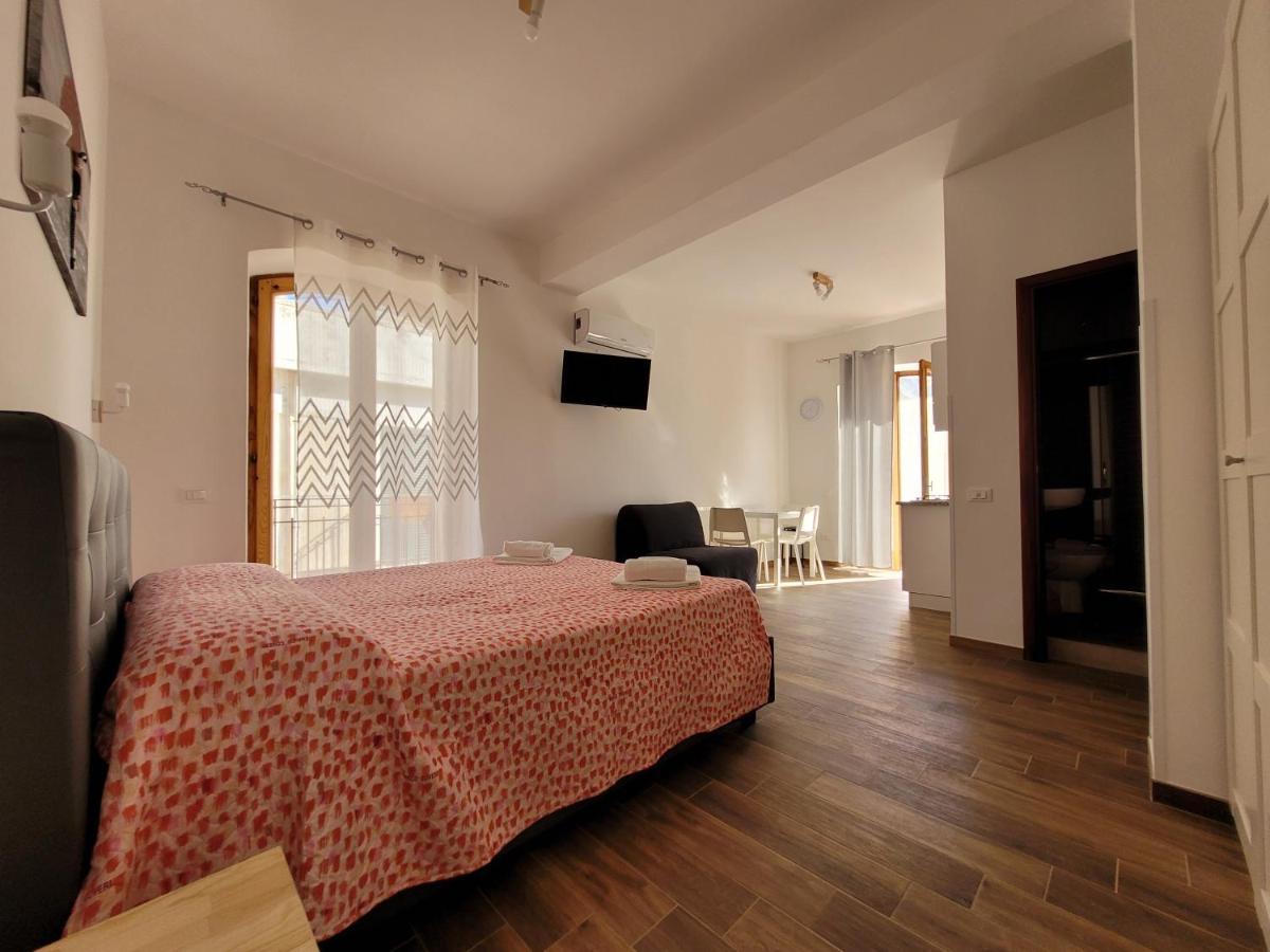 Casa "Paolo E Francesca" Monolocali Villa Scilla Eksteriør billede